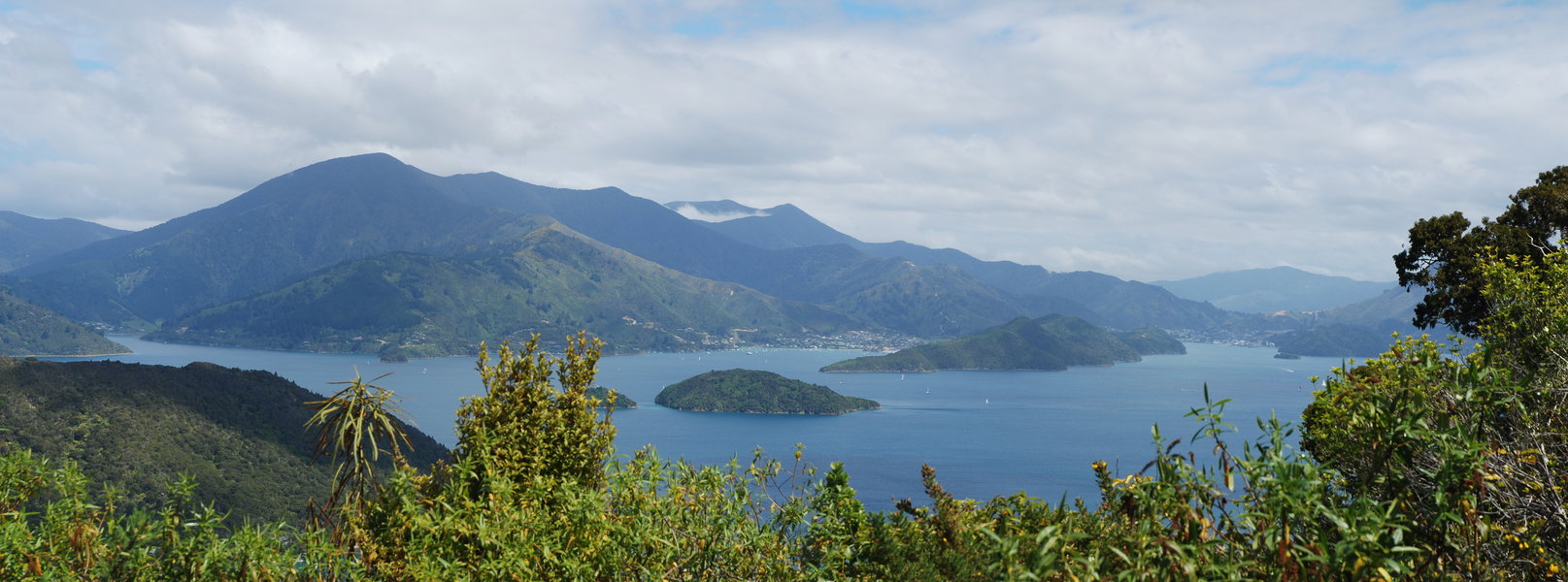 Queen Charlotte Sound (panorama)