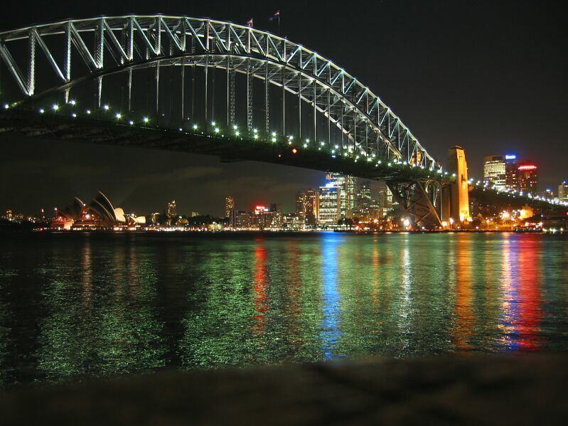 Harbour Bridge and Opera House (by night)